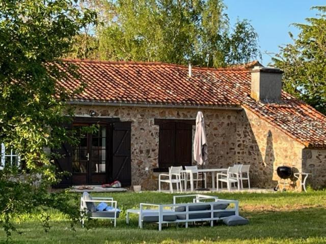 Gite Val Des Pres Millac (Vienne) Exterior foto